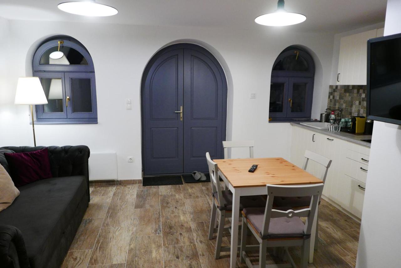Hillside Apartments Révfülöp Екстериор снимка